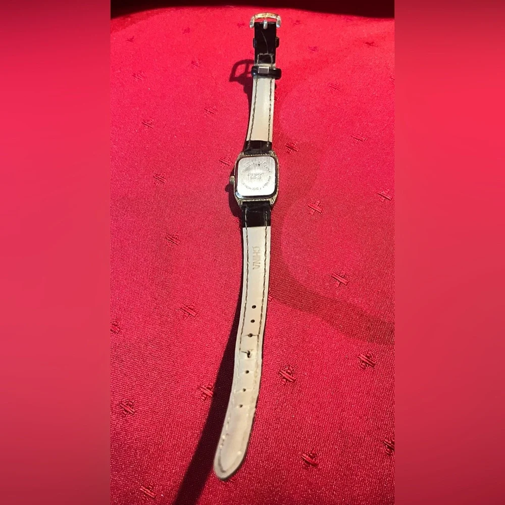 Quartz Vintage Black Leather Strap Watch